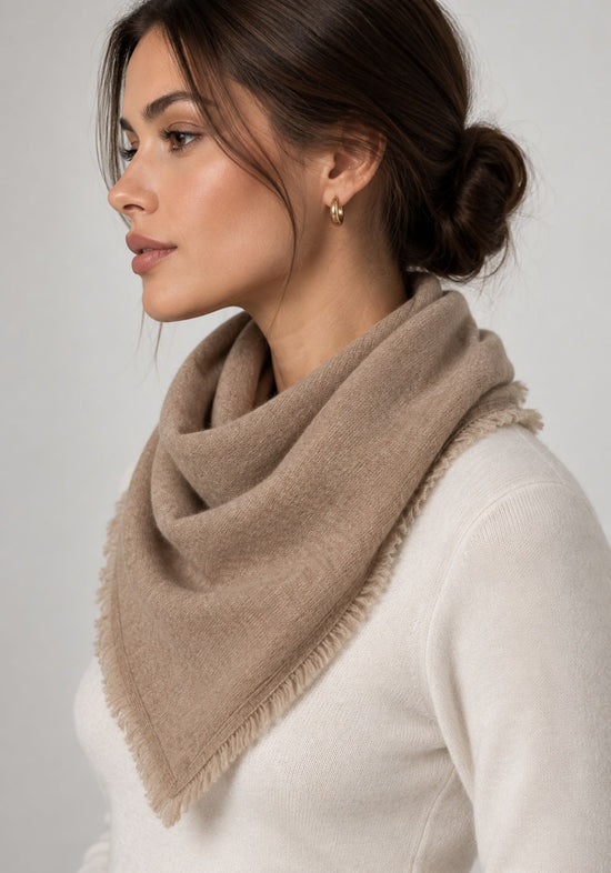 Damen-Halstuch aus Wolle & Kaschmir mit Fransen Beige