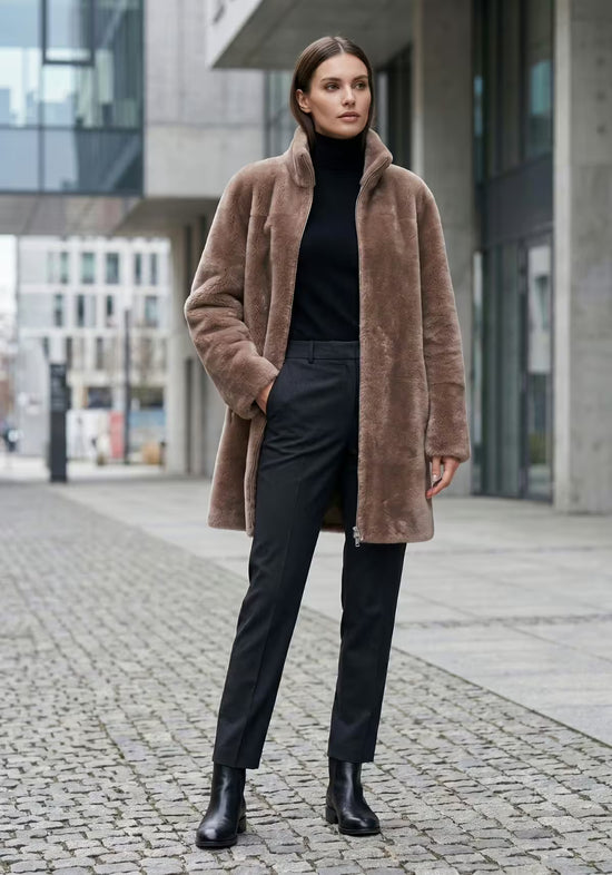 Elegante Wende-Lammfellmantel aus Shearling Beige – Modell 3002