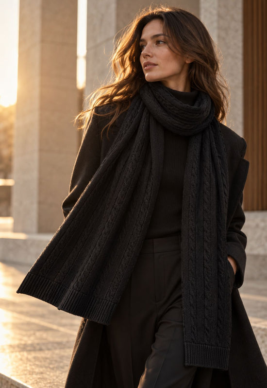 Strickschal aus Merinowolle & Kaschmir Schwarz