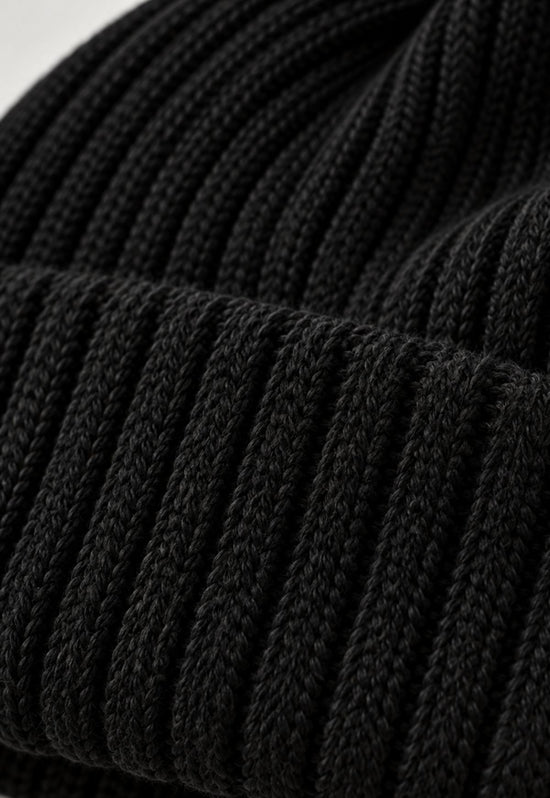 Damen-Strickset Daily – Mütze & Schal aus 100 % Merinowolle Schwarz
