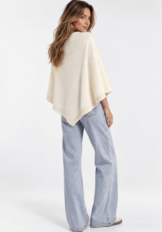 Damen-Kaschmirponcho aus 100 % Cashmere Weiß