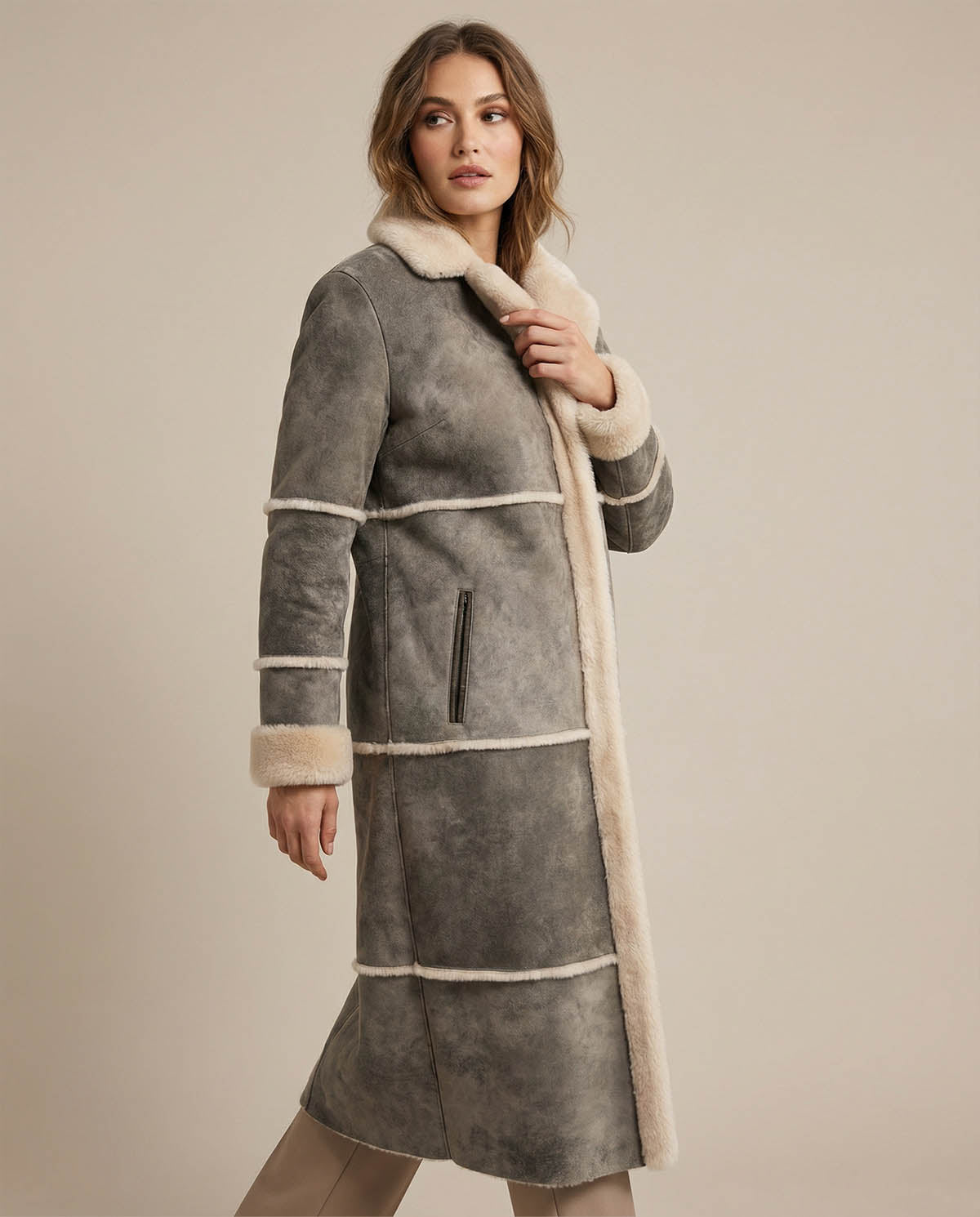 Mantel Alina - Sanfte Wärme aus Shearling in natürlicher Raffinesse