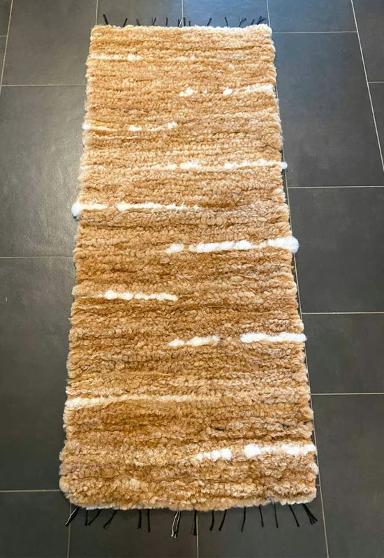 Schafwoll-Läufer Honig – Handarbeit aus deutscher Schurwolle, 145 x 60 cm