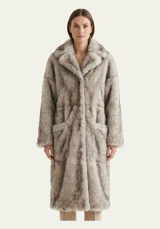 Exklusiver Toscana Lammfellmantel Frostgrau – Silbergrau mit Reverskragen  Modell 1076