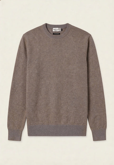 Unisex-Kaschmir-Pullover in Taupe, freigestellt von vorne mit gerippten Bündchen.