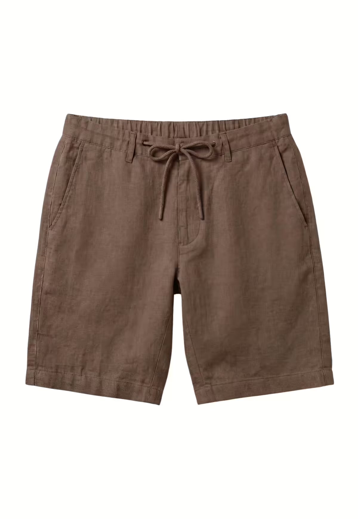 Herren-Shorts aus Leinen in Braun, freigestellt in der Frontansicht mit Kordelzug.