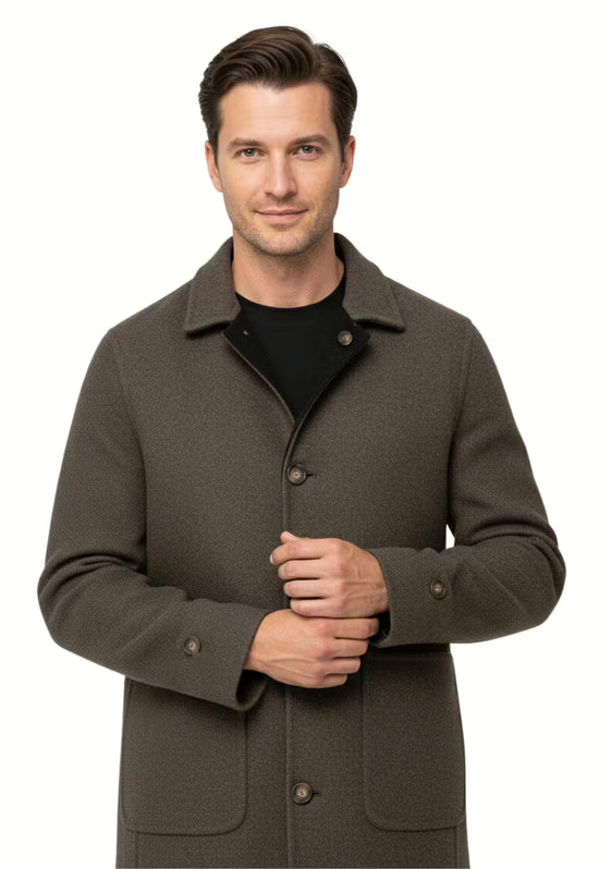 Brauner Herren-Wollmantel aus Kaschmir und Wolle, vorne geschlossen, mit Kragen und Knöpfen.